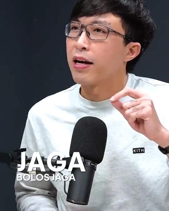 Gaya Kinetik di klip Raditya Dika: JAGA, BOLOS JAGA